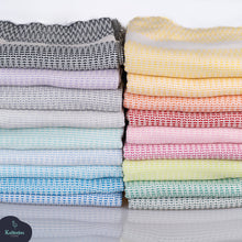 Load image into Gallery viewer, Turkish Beach Towel | Bamboo Towel | Peshtemal : Baby Pink