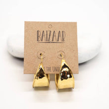 Load image into Gallery viewer, Brass Thick Hammered Hoop