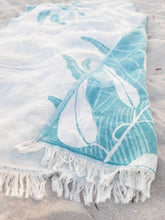 Load image into Gallery viewer, Leaf Flatwoven Turkish Beach Towel Double Sided Sand Free