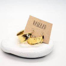 Load image into Gallery viewer, Brass Thick Hammered Hoop